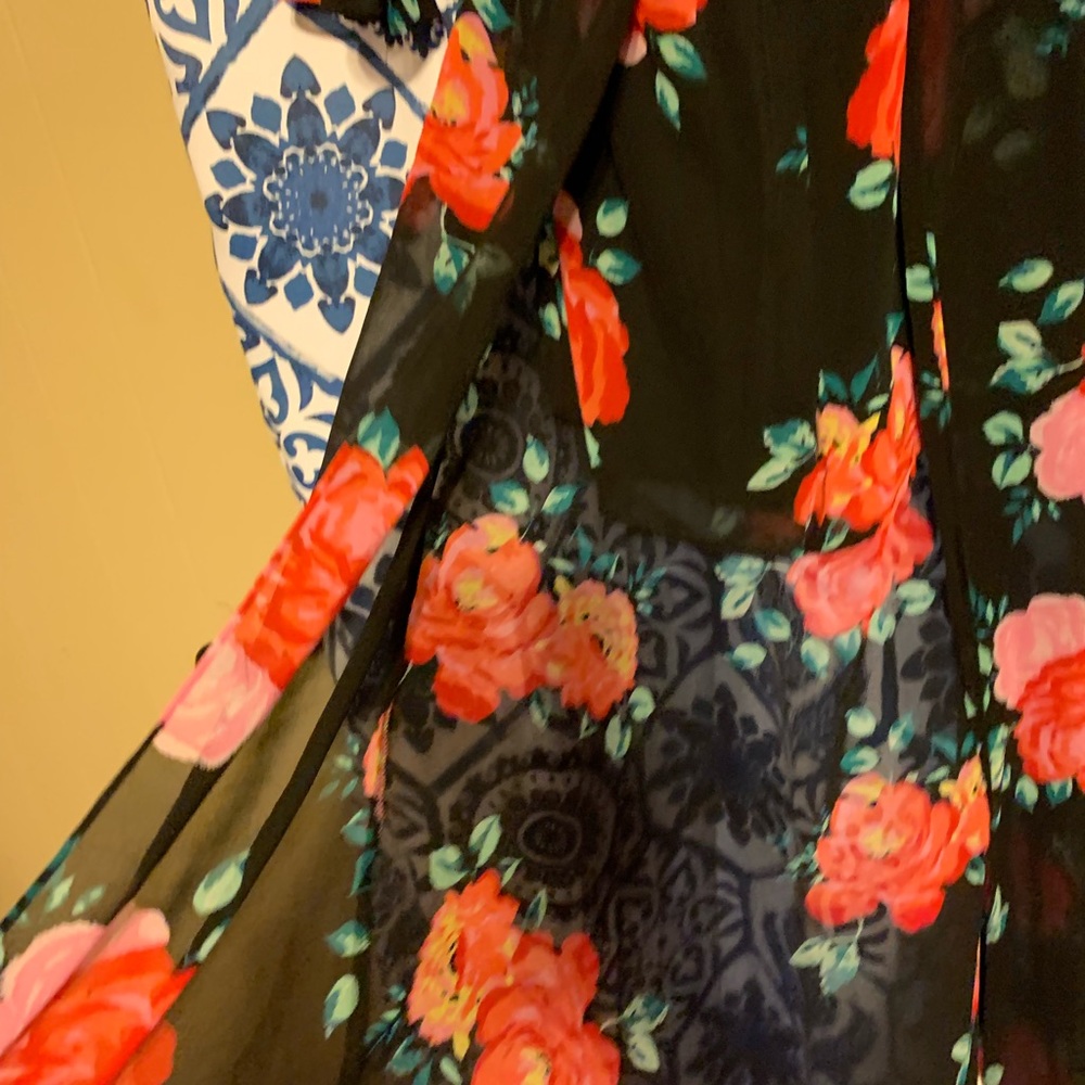 ❌🎉HP🎉❌Sequin Hearts Romper ❤️ NWT - Picture 5 of 9